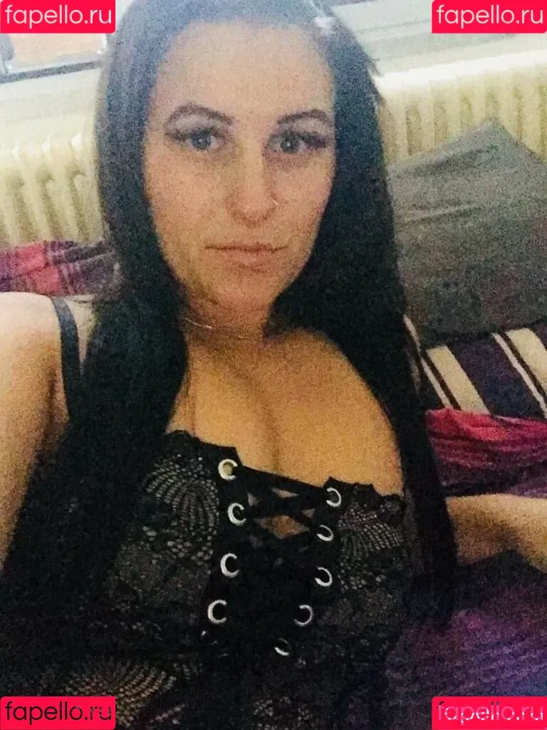 petratimea Onlyfans Photo Gallery 