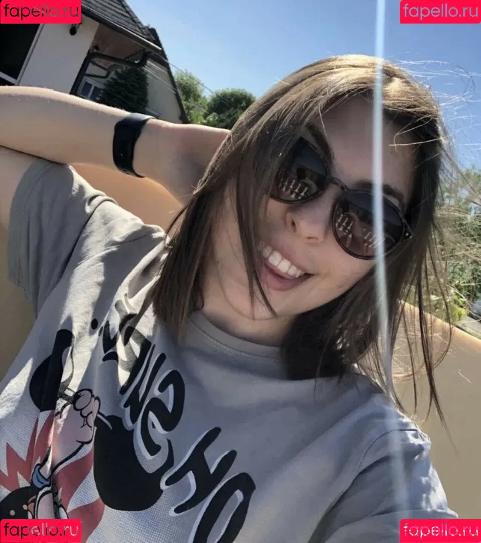 petratimea Onlyfans Photo Gallery 