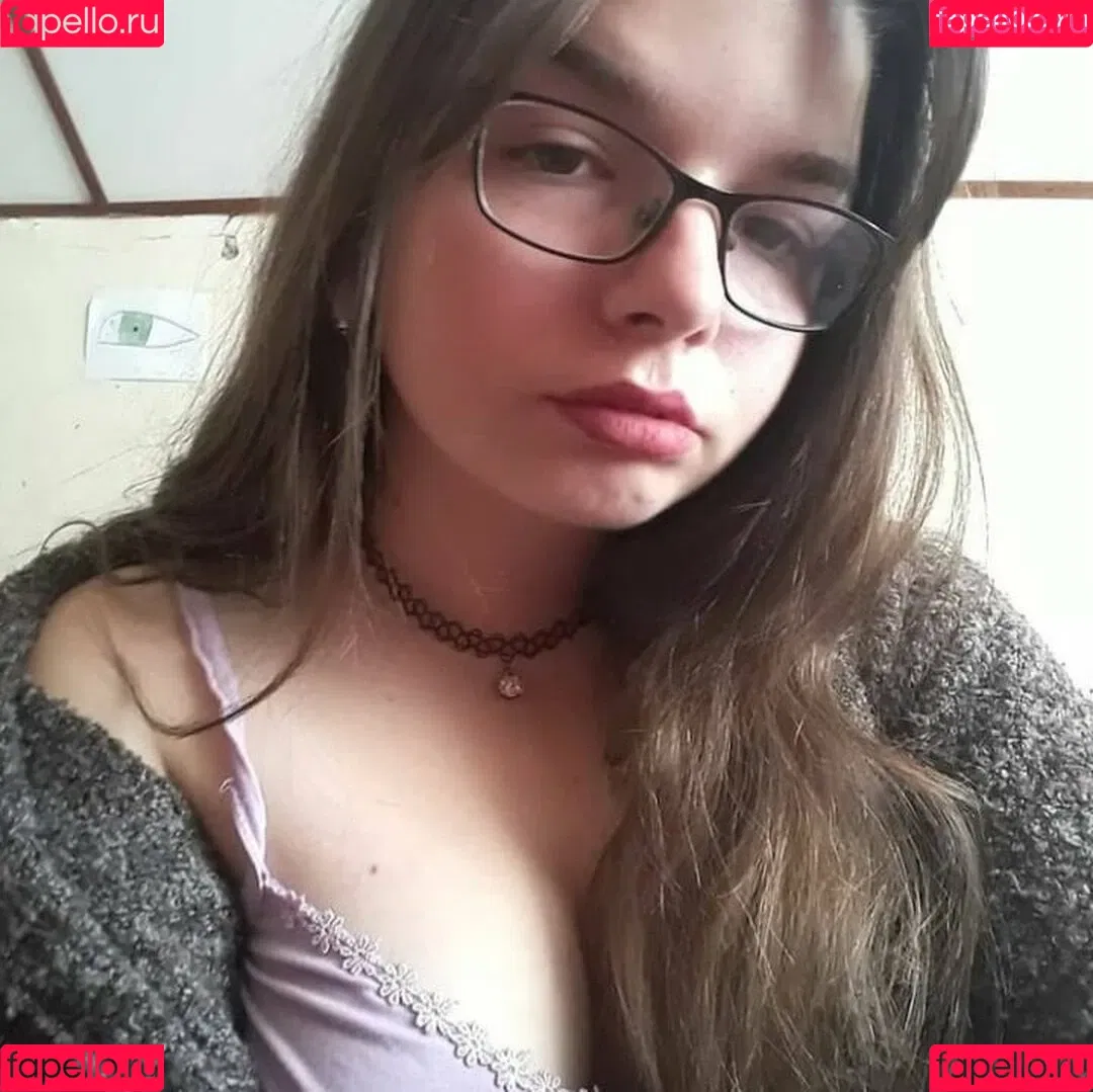 petratimea Onlyfans Photo Gallery 