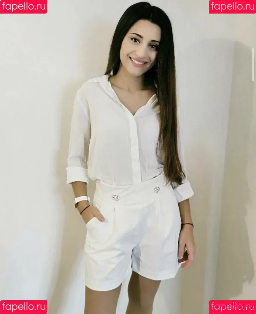 petratimea Onlyfans Photo Gallery 