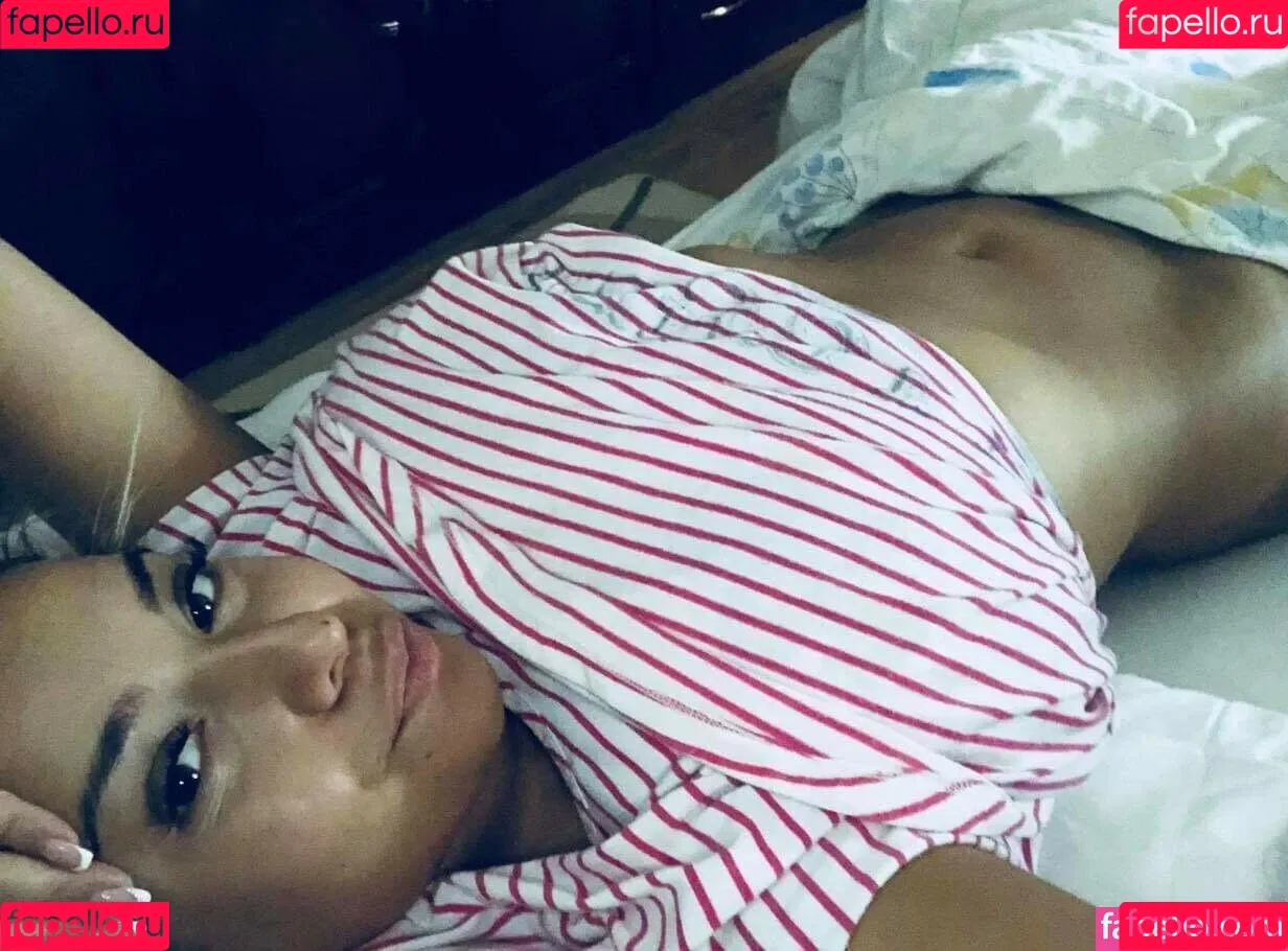 petratimea Onlyfans Photo Gallery 