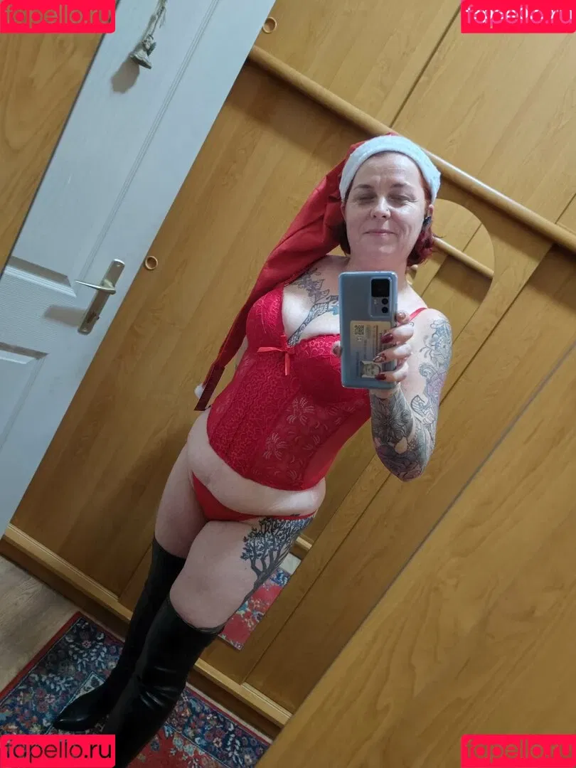 petratimea Onlyfans Photo Gallery 