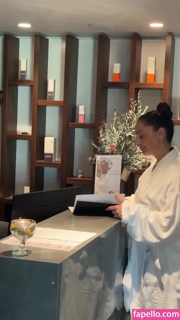 Tonia Buxton Onlyfans Photo Gallery 