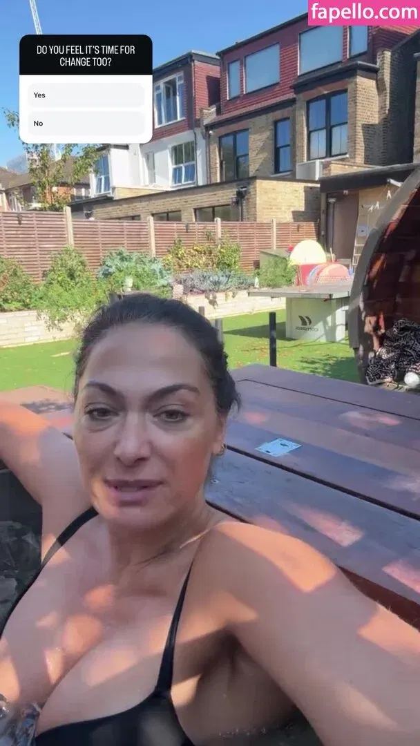 Tonia Buxton Onlyfans Photo Gallery 