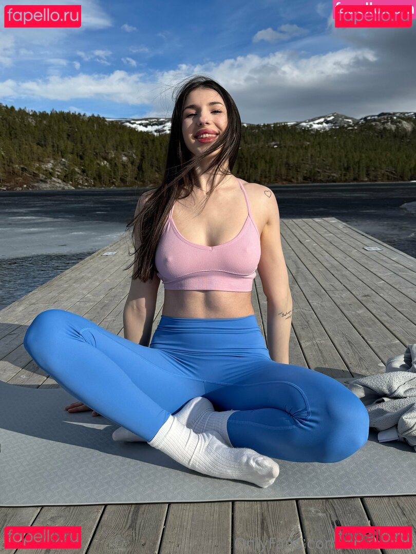 aminacut Nude Onlyfans Photo 49