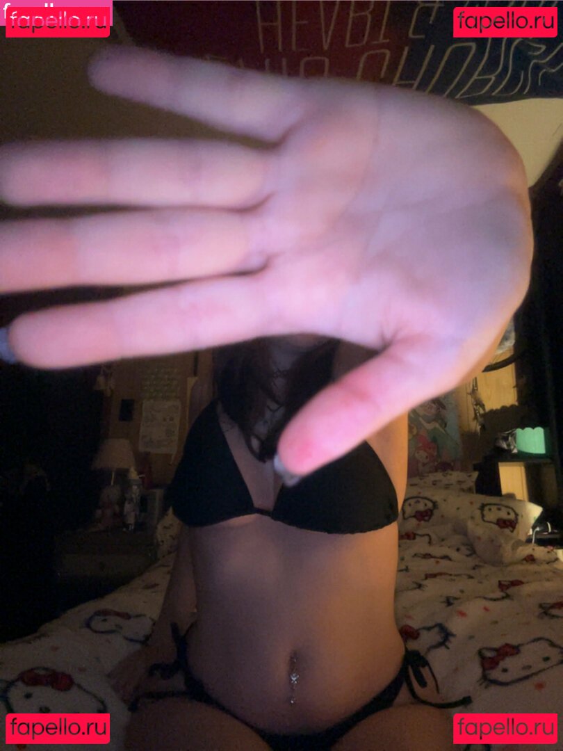 hzllzbound Nude Onlyfans Photo 9
