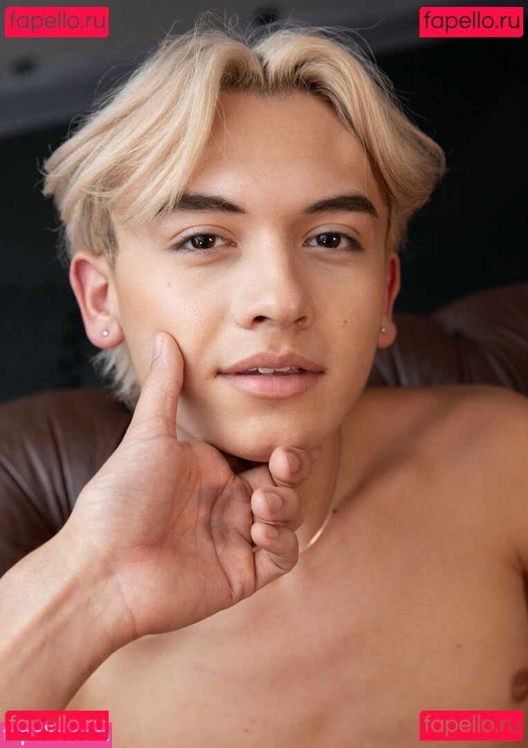 Valentino Aston Nude Onlyfans Photo 13
