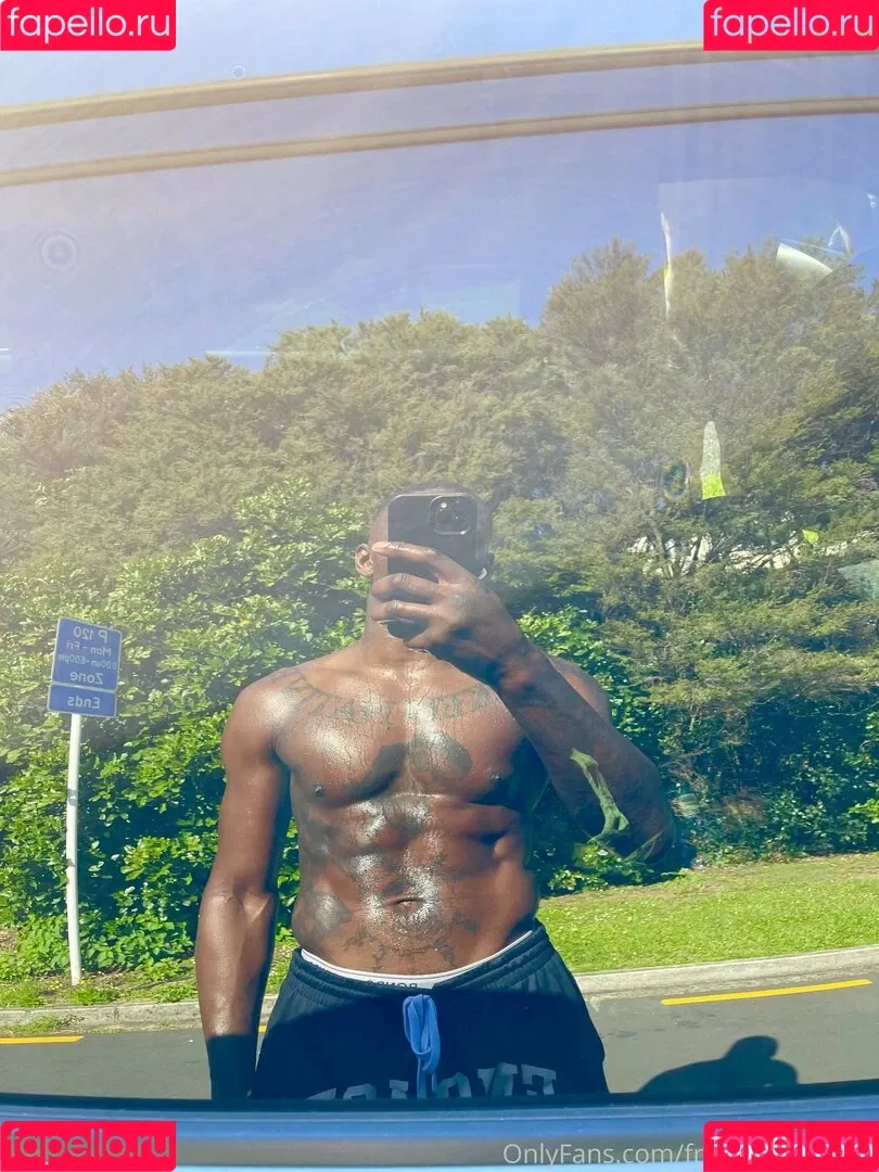 freestylebender Onlyfans Photo Gallery 