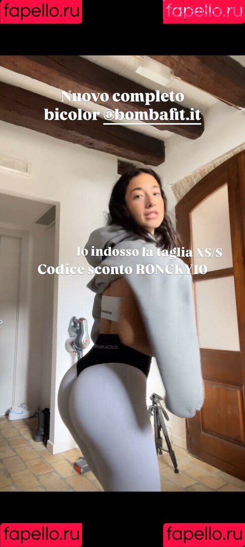 Jennifer Roncato Nude Onlyfans Photo 8
