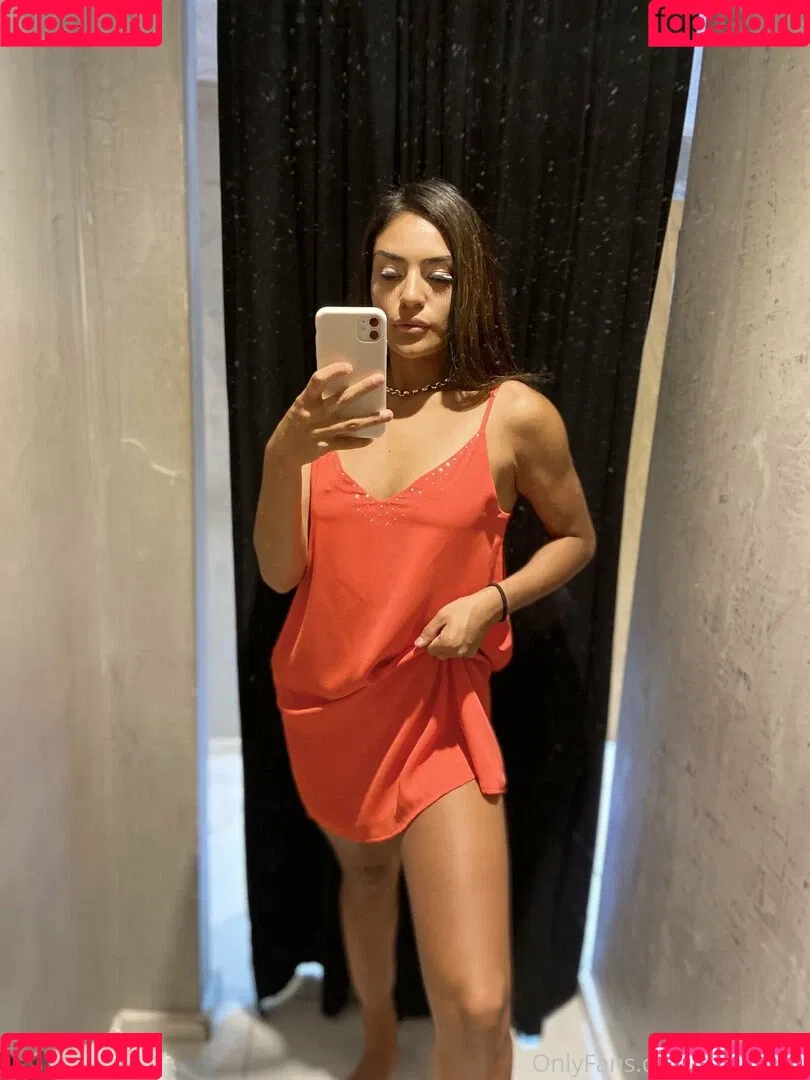 bellafoxtv Onlyfans Photo Gallery 