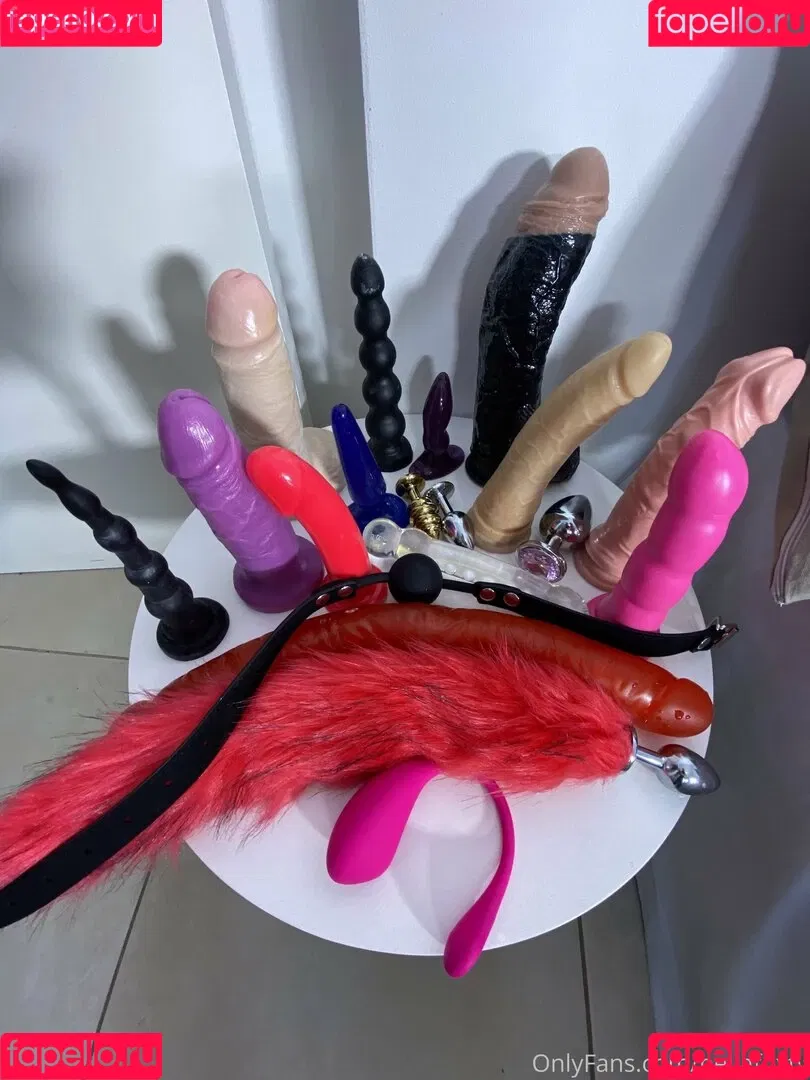 bellafoxtv Onlyfans Photo Gallery 