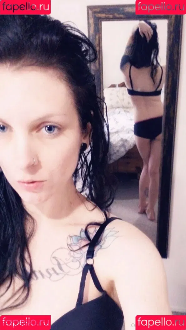 cryptid Onlyfans Photo Gallery 