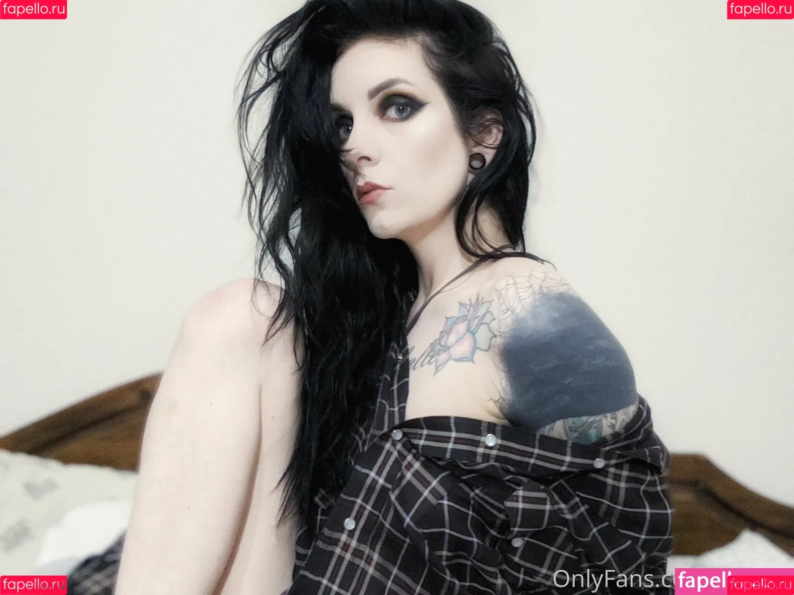 cryptid Onlyfans Photo Gallery 