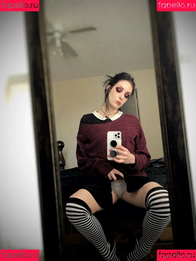 cryptid Onlyfans Photo Gallery 