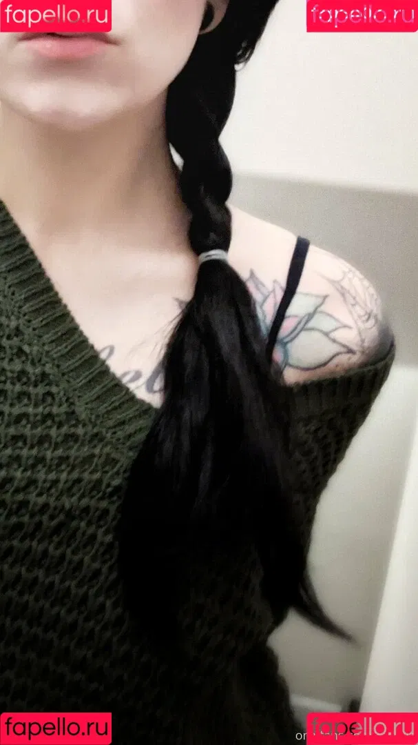 cryptid Onlyfans Photo Gallery 
