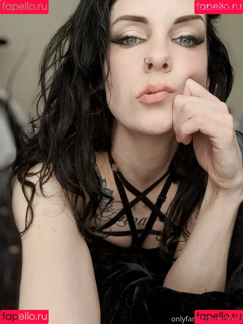 cryptid Onlyfans Photo Gallery 
