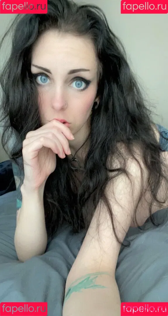 cryptid Onlyfans Photo Gallery 