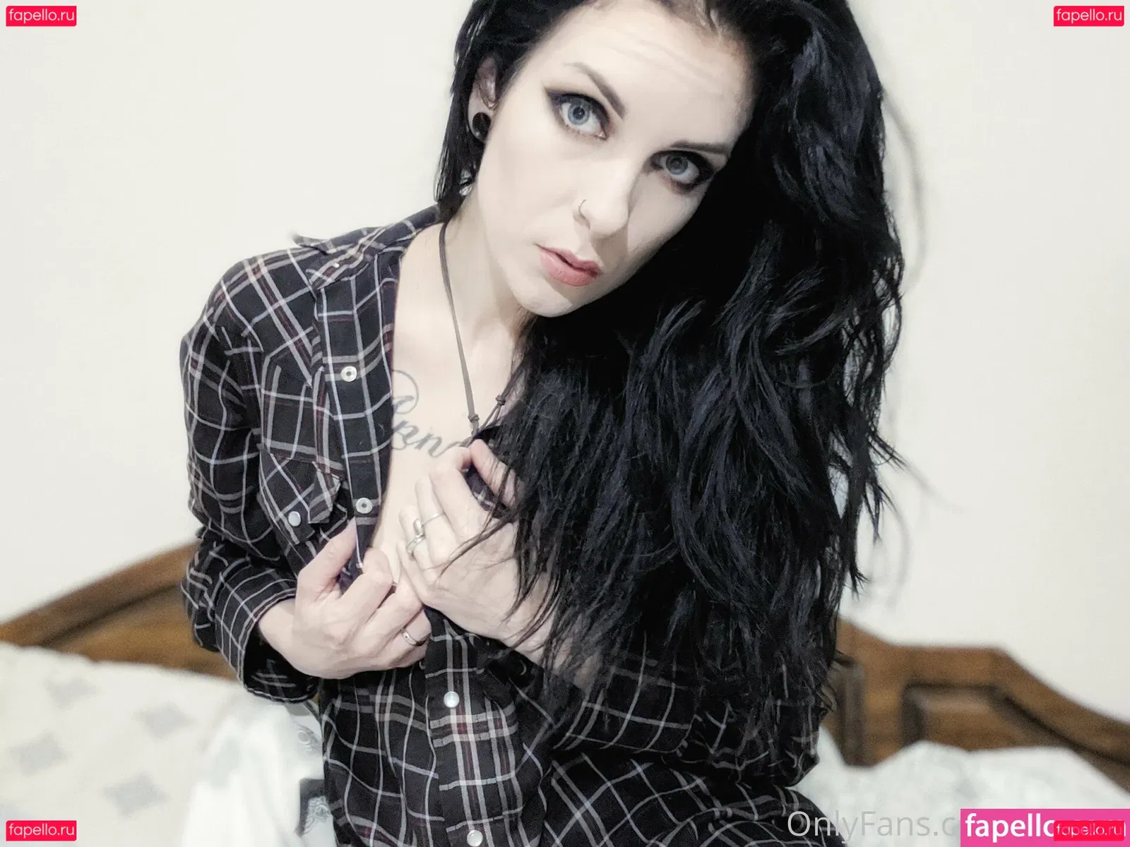 cryptid Onlyfans Photo Gallery 