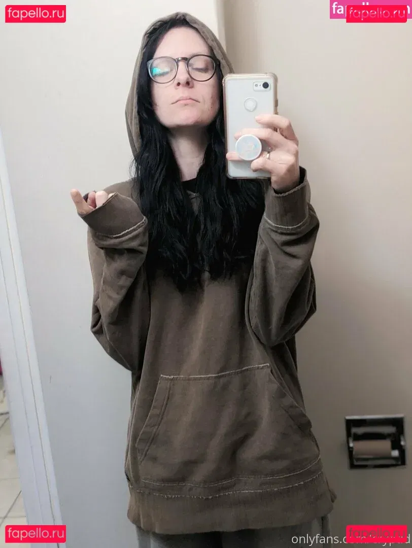 cryptid Onlyfans Photo Gallery 