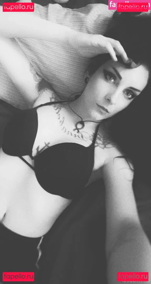 cryptid Onlyfans Photo Gallery 