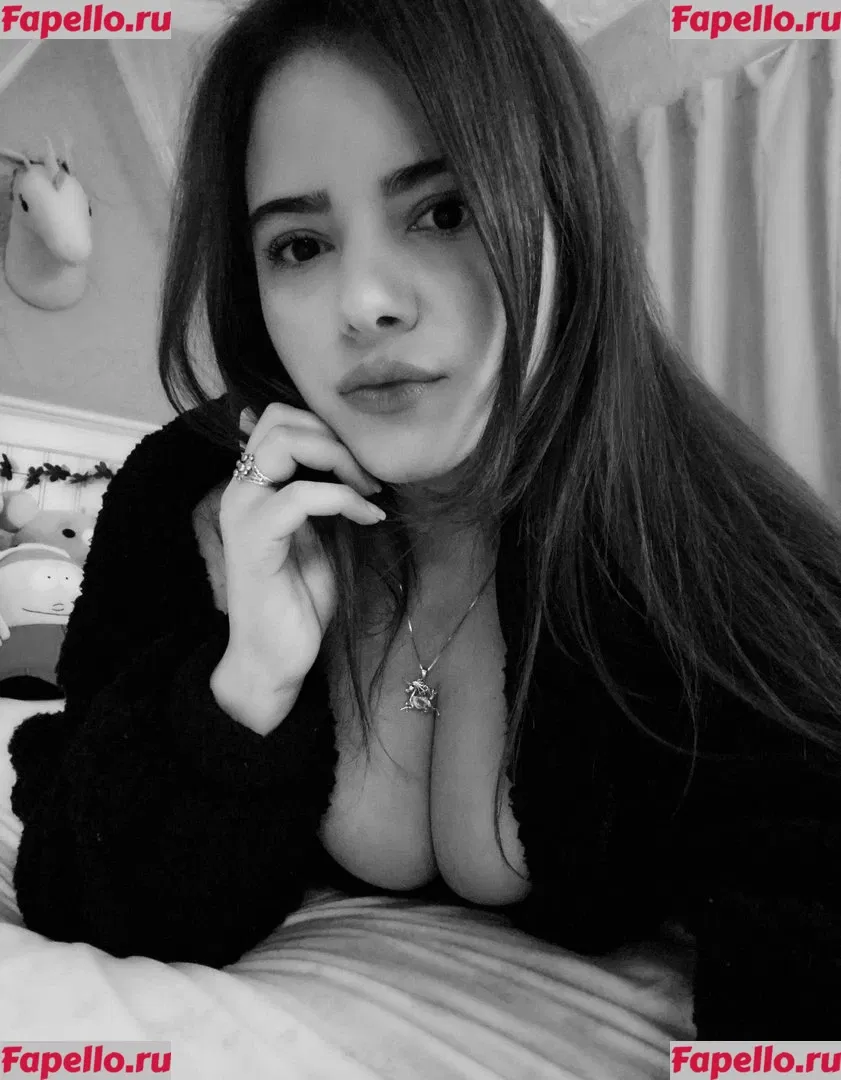 vanessinator Onlyfans Photo Gallery 