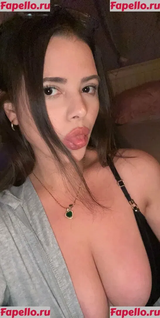 vanessinator Onlyfans Photo Gallery 