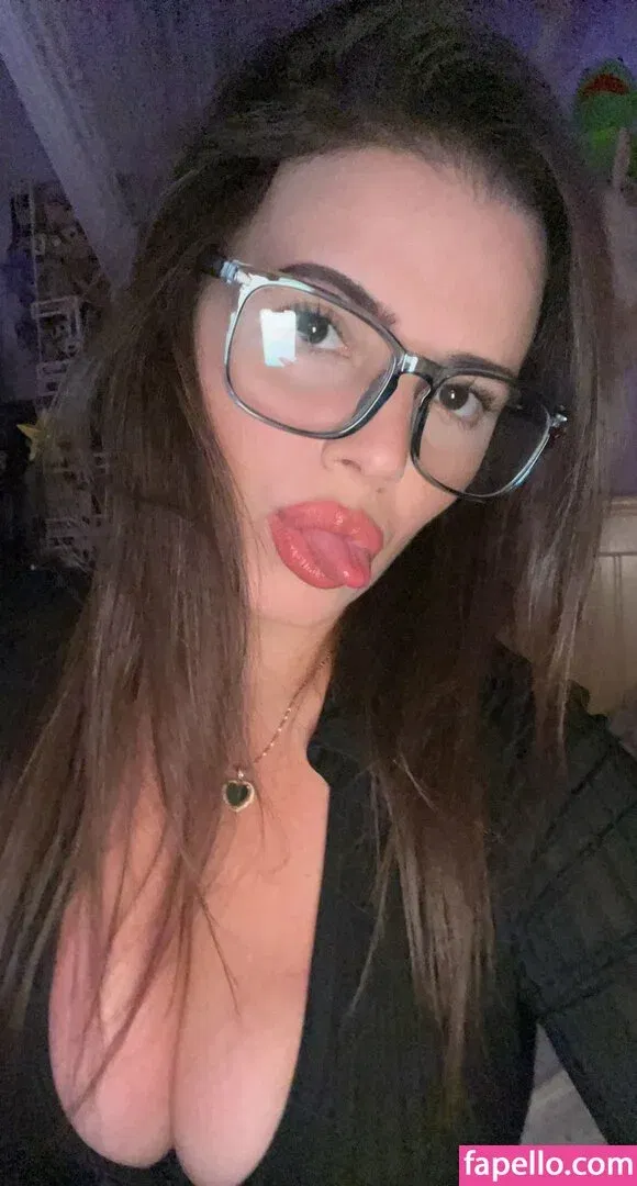 vanessinator Onlyfans Photo Gallery 