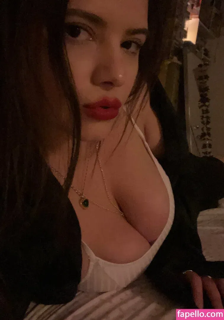 vanessinator Onlyfans Photo Gallery 