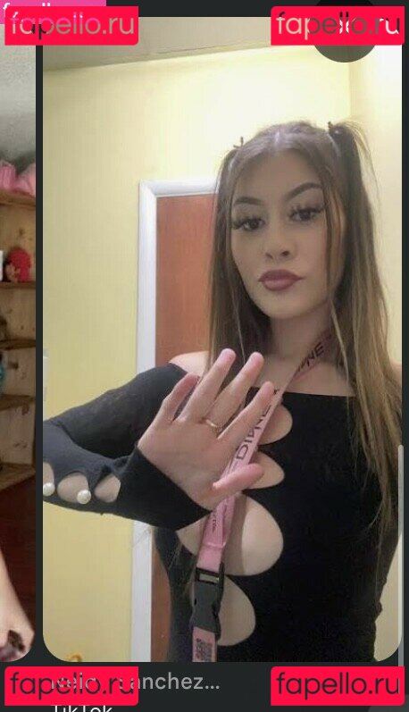 Neidysanchez8 Nude Onlyfans Photo 8