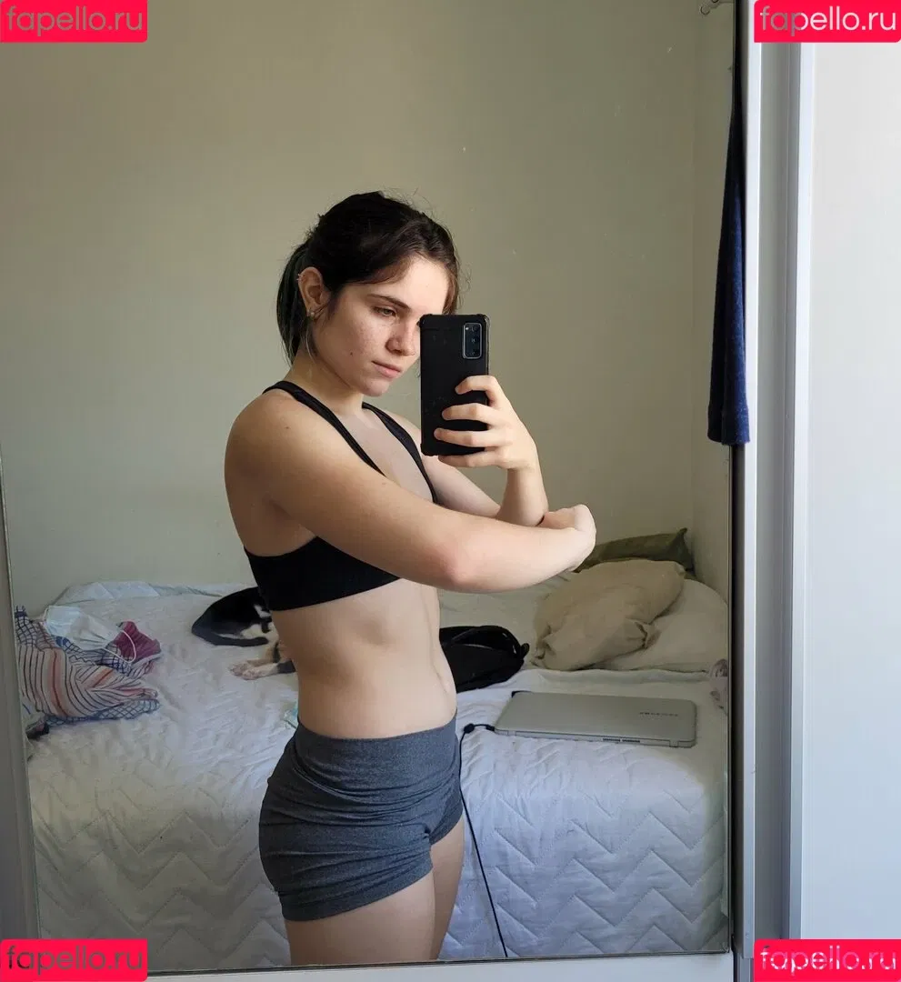 cristinysam Onlyfans Photo Gallery 