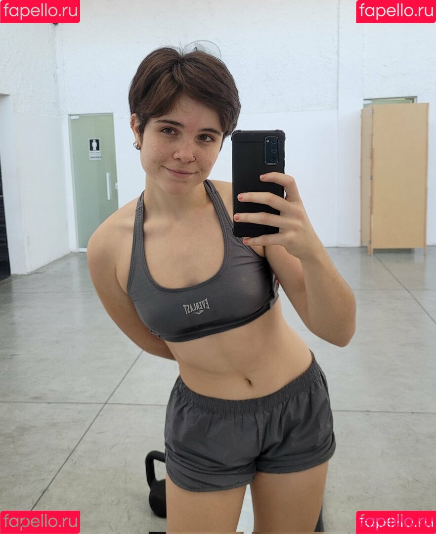 cristinysam Onlyfans Photo Gallery 