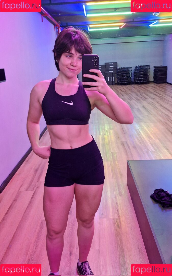 cristinysam Onlyfans Photo Gallery 