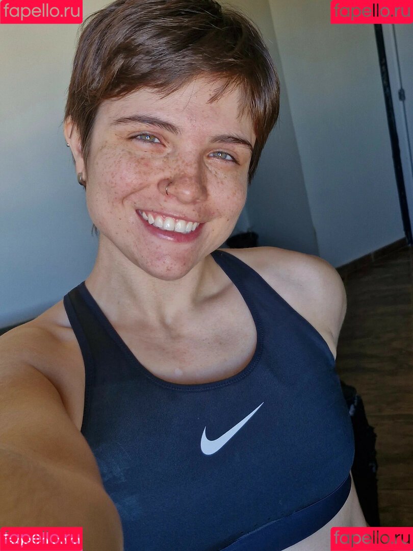 cristinysam Onlyfans Photo Gallery 