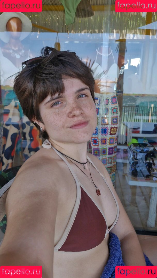 cristinysam Onlyfans Photo Gallery 