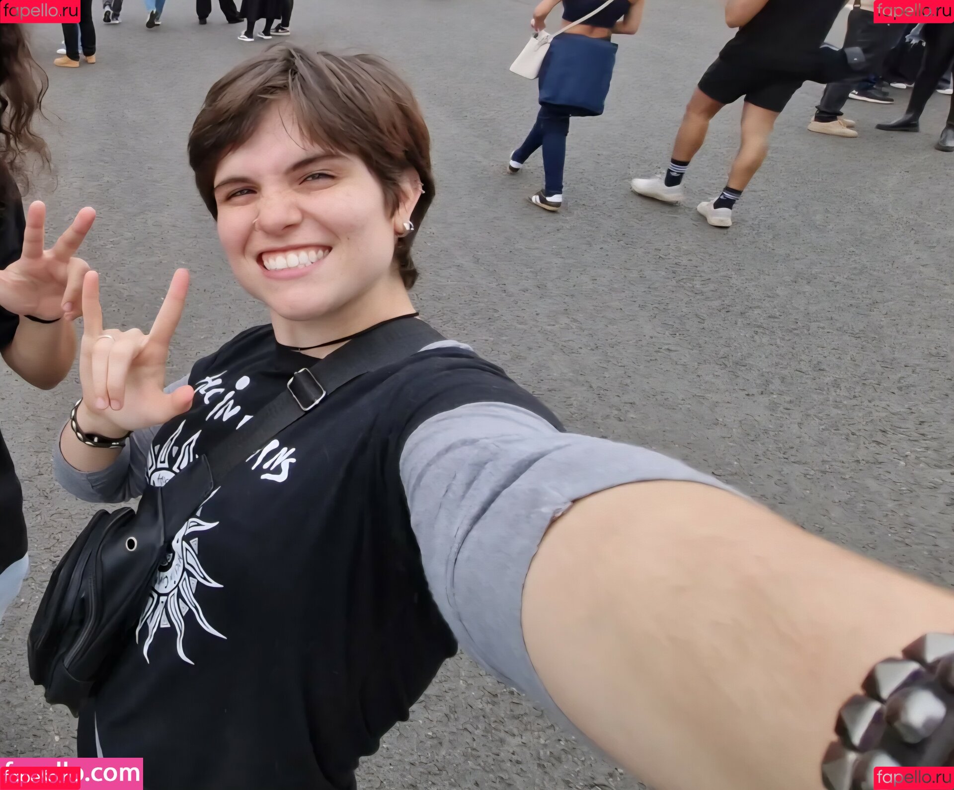 cristinysam Onlyfans Photo Gallery 