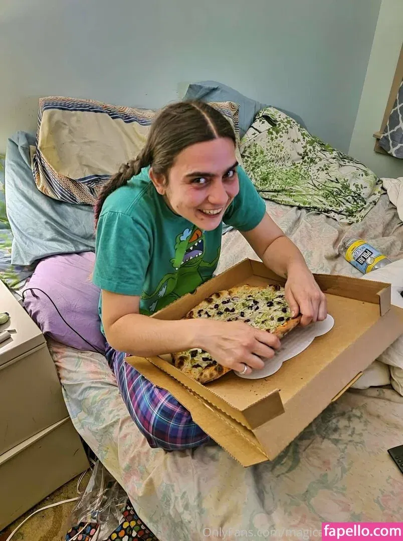 magicalswampgoblin Onlyfans Photo Gallery 