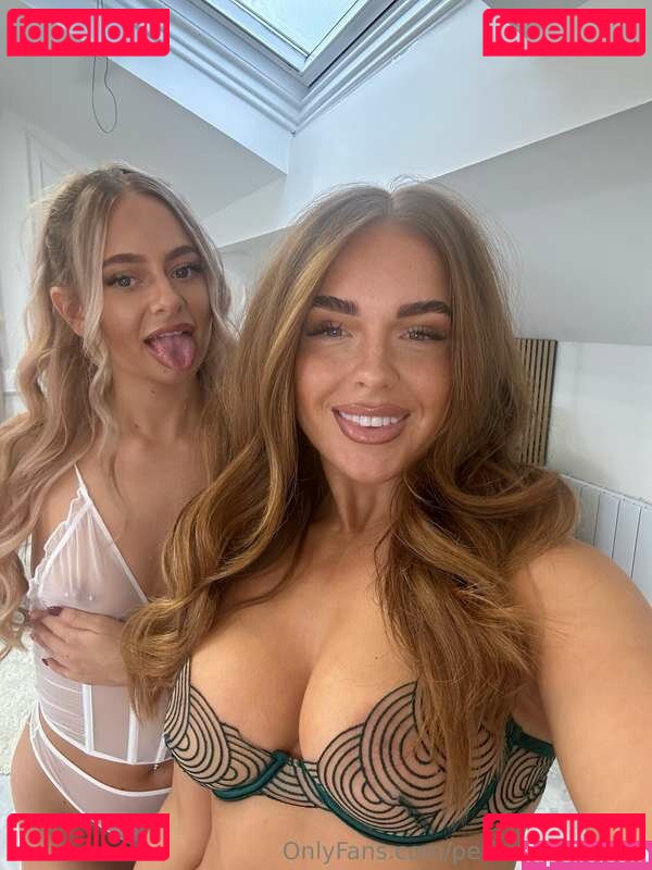eelliegreen Nude Onlyfans Photo 13