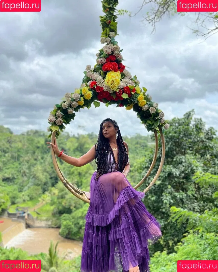 Taraji P. Henson Onlyfans Photo Gallery 