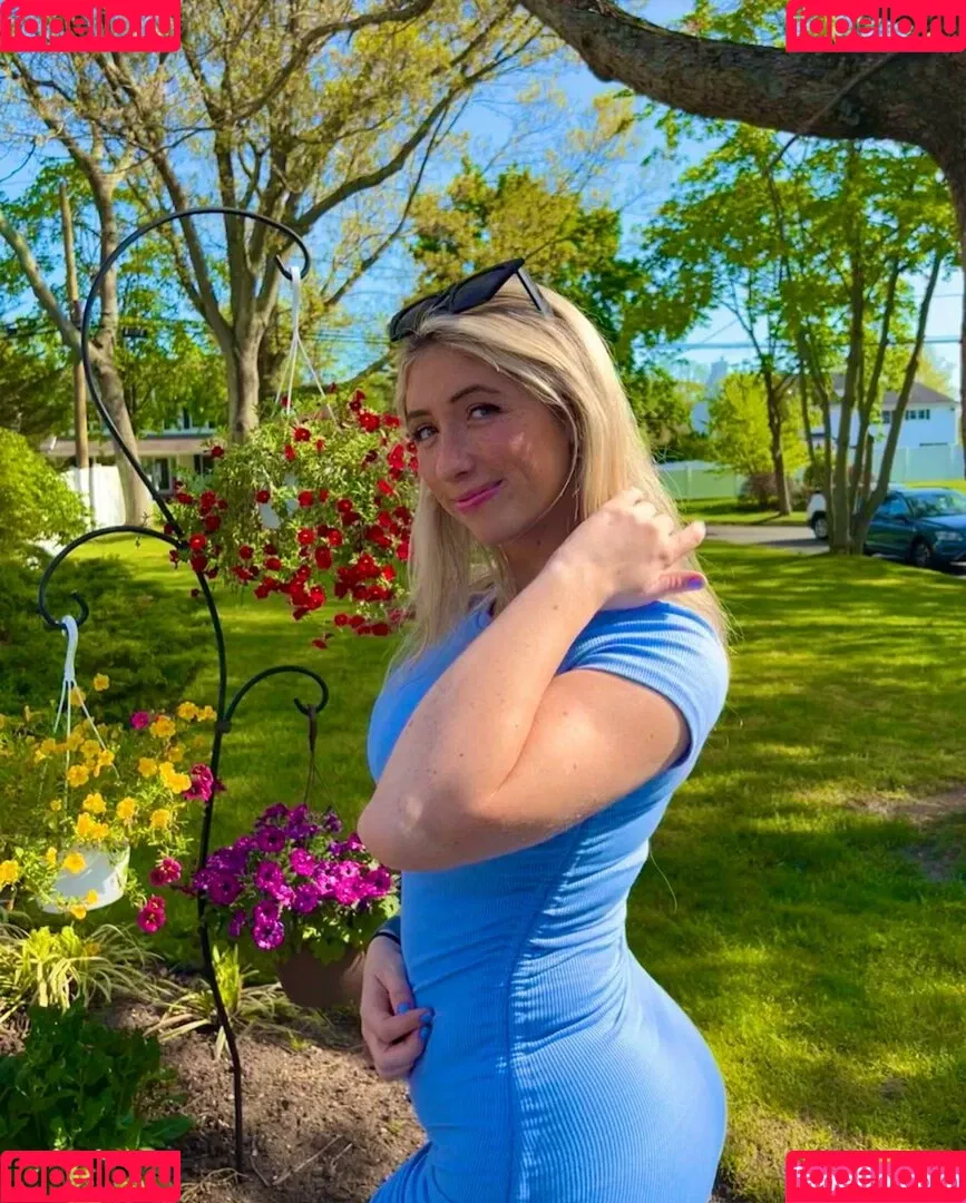Kayla A Onlyfans Photo Gallery 