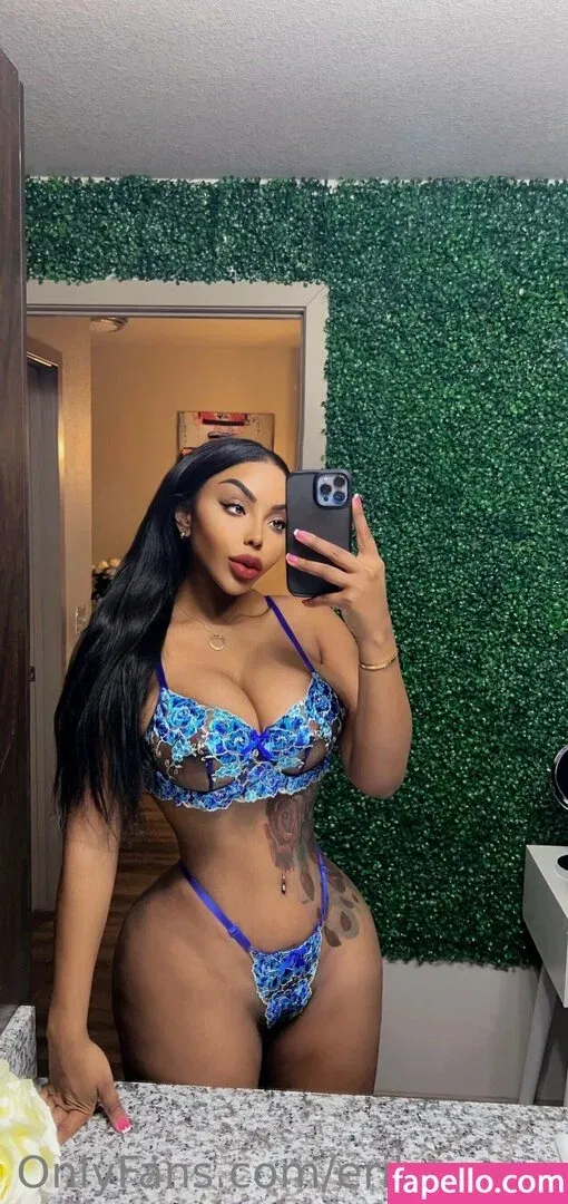 erikayrose Onlyfans Photo Gallery 