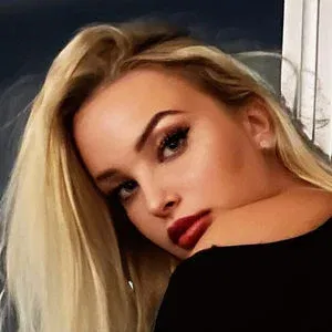 MiaNestiBaka Onlyfans Photo Gallery 