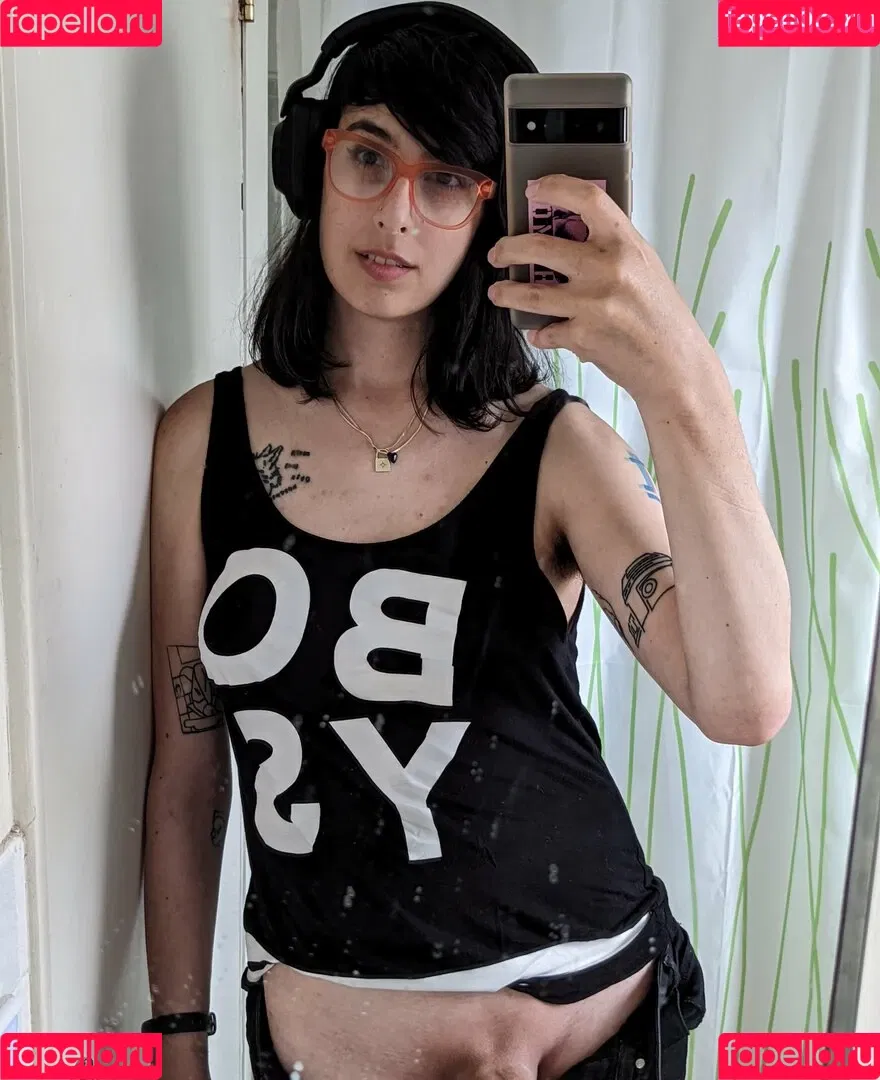 XXXCartaXXX Onlyfans Photo Gallery 