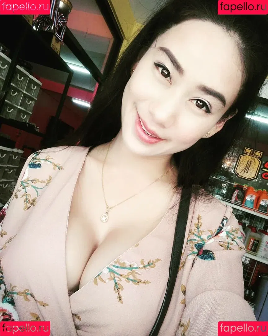 Saowalak Saifak Onlyfans Photo Gallery 