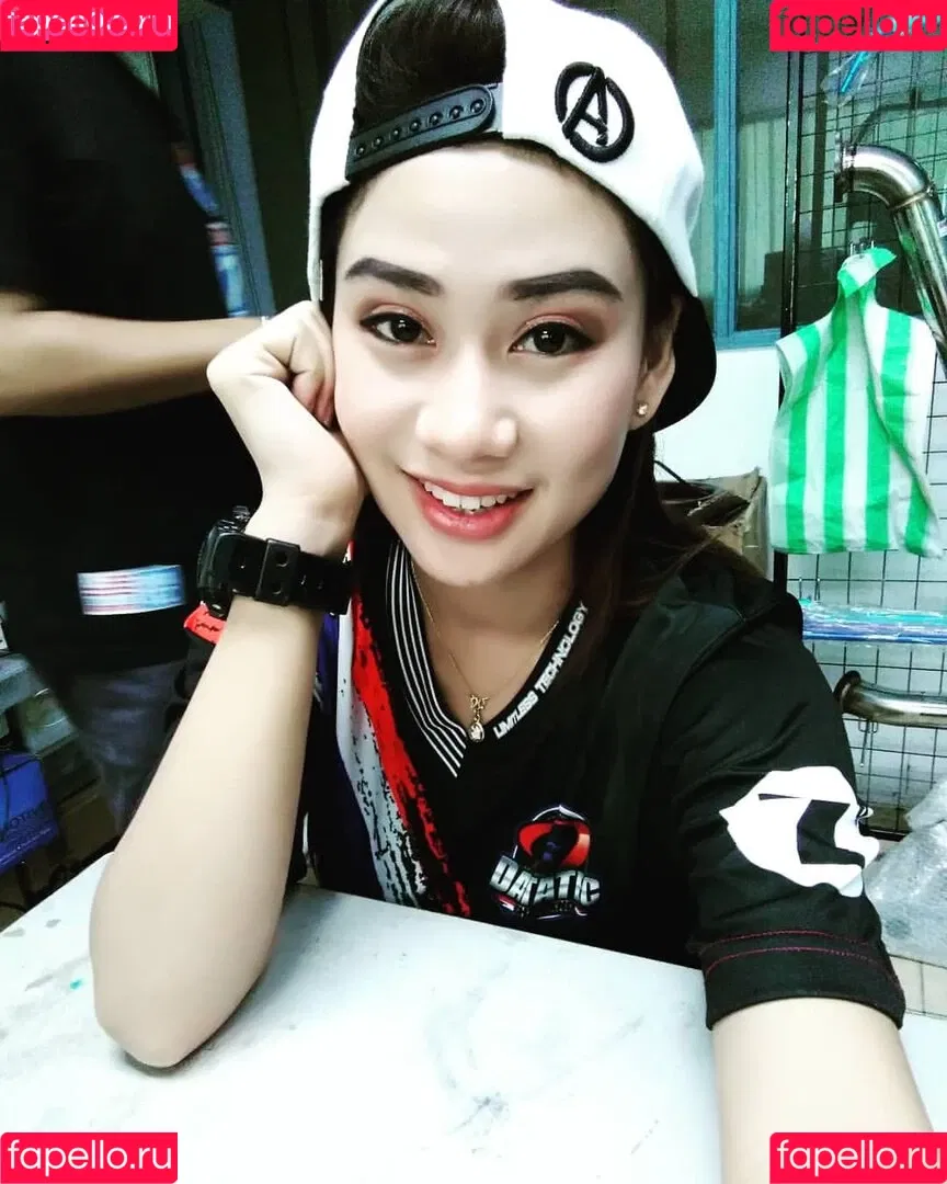 Saowalak Saifak Onlyfans Photo Gallery 