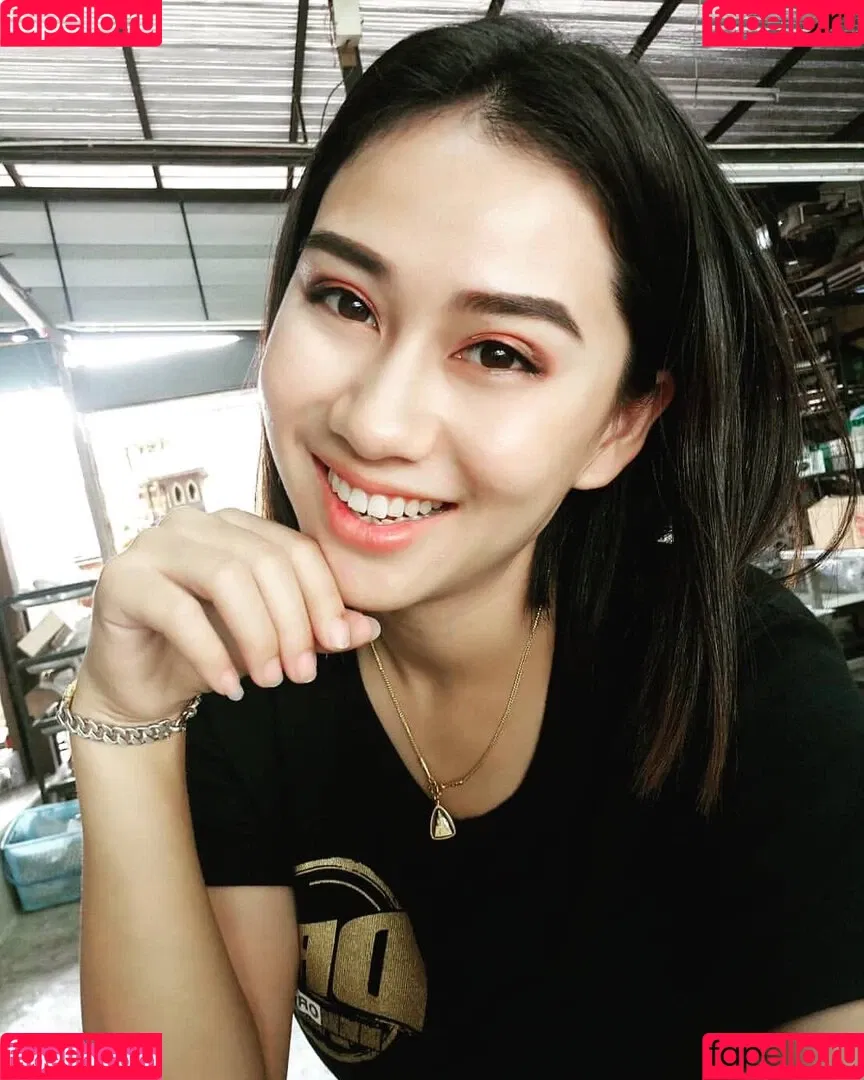 Saowalak Saifak Onlyfans Photo Gallery 