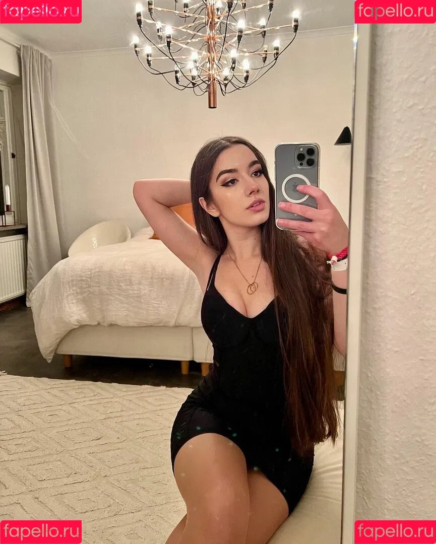 Miss Mikkaa Onlyfans Photo Gallery 