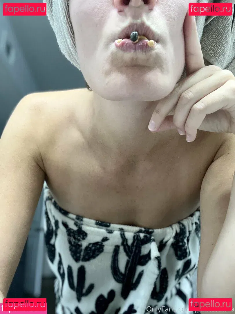 giantesstara Onlyfans Photo Gallery 