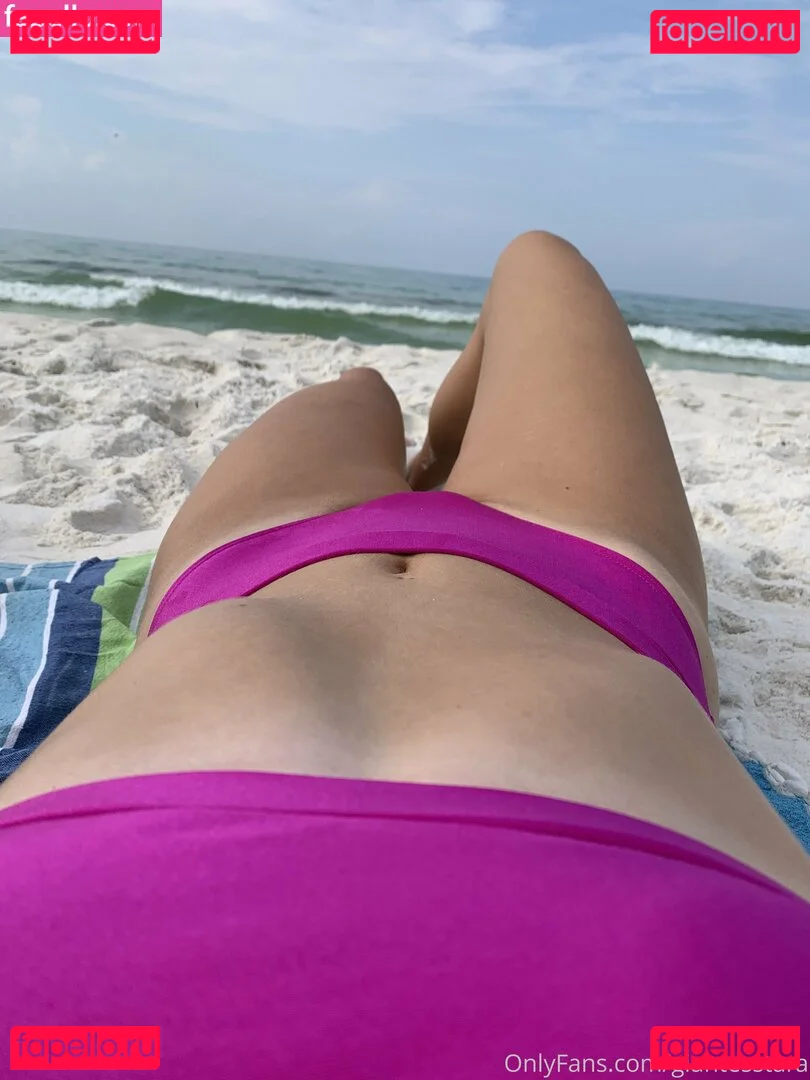 giantesstara Onlyfans Photo Gallery 