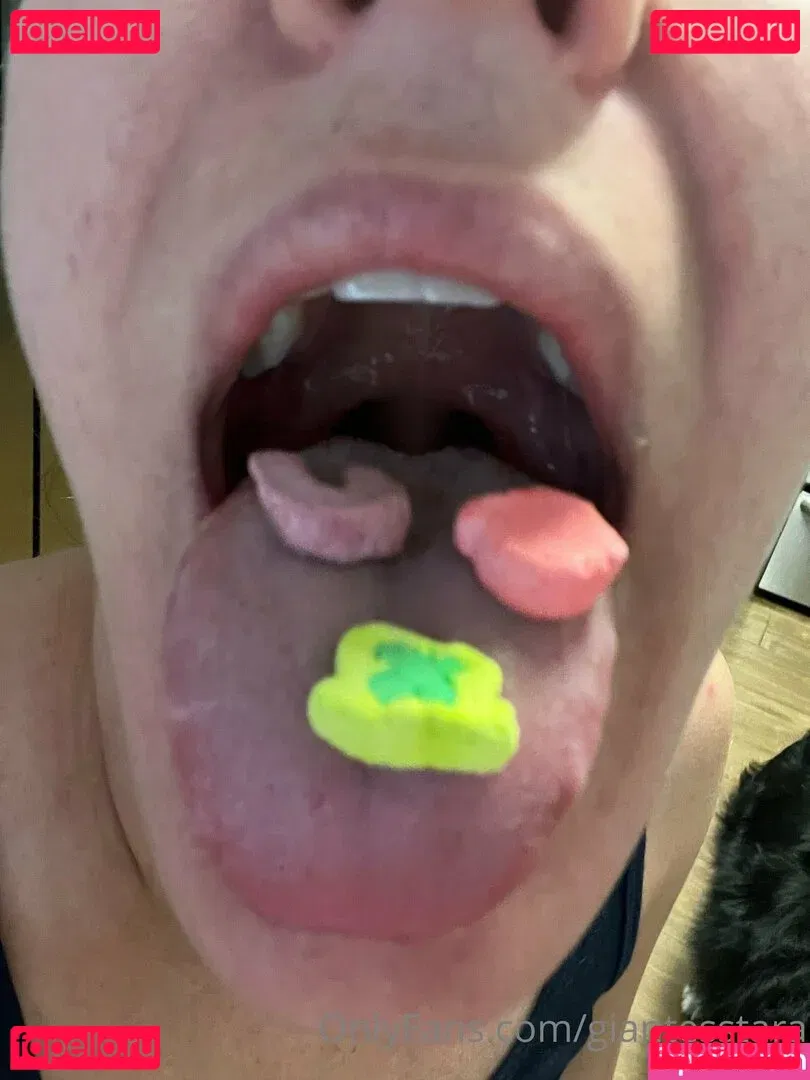 giantesstara Onlyfans Photo Gallery 