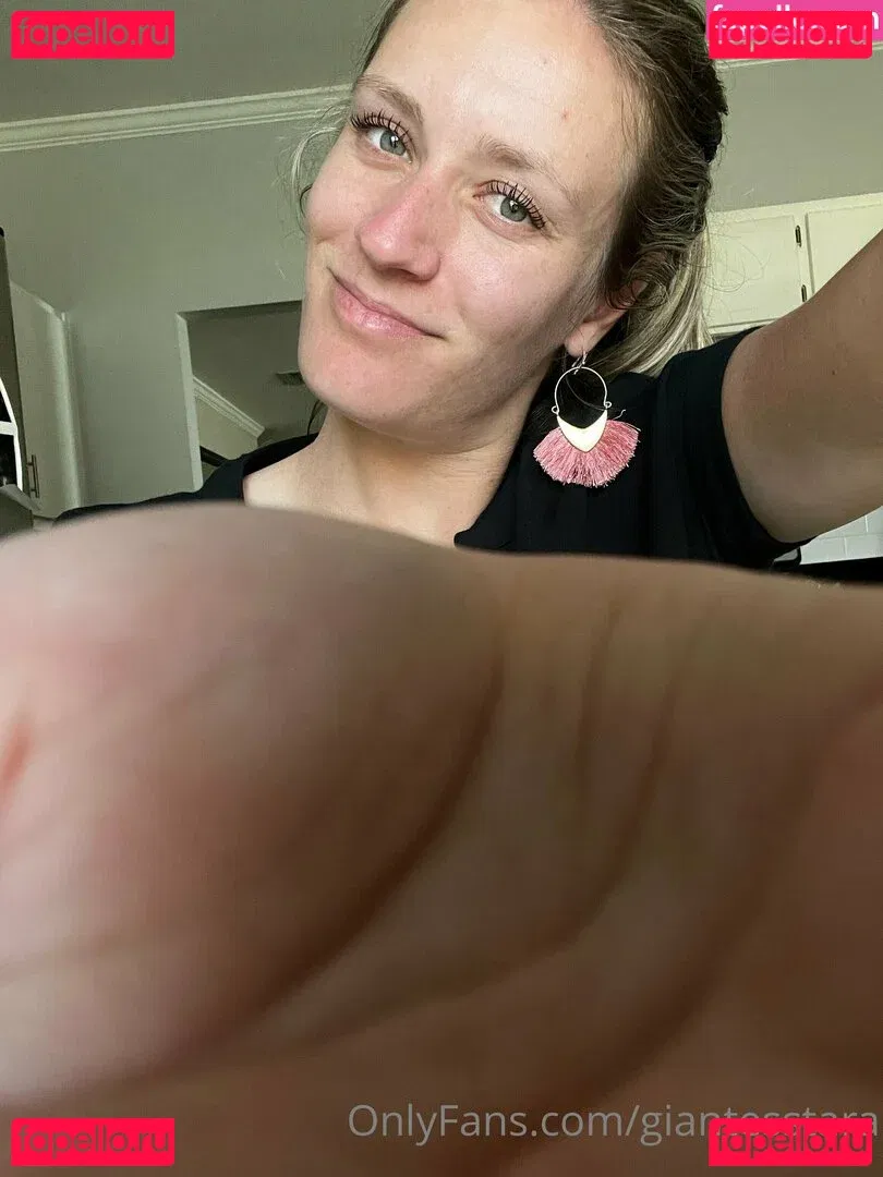 giantesstara Onlyfans Photo Gallery 